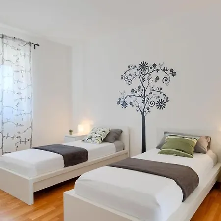 Villa Activity Marula With Outdoor Pool In Buje