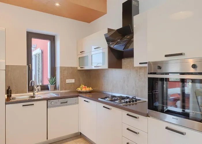 Activity Marula With Outdoor Pool In Buje * Gambozzi