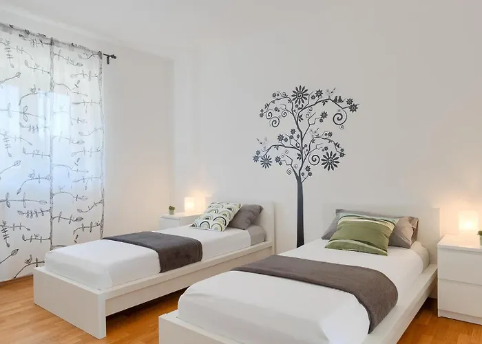 Activity Marula With Outdoor Pool In Buje Villa Gambozzi